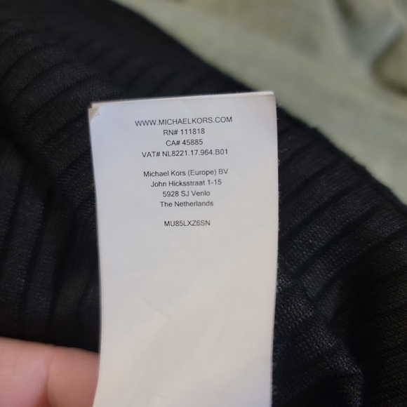 Michael Kors Ribbed Viscose  Black Tank Top Large - Picture 11 of 11